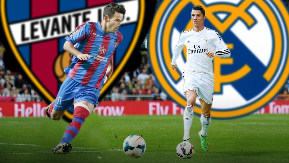 Cristiano Ronaldo (Kanan) dan Ruben Garcia Copyright: &copy; Grafis: Eli Suhaeli/INDOSPORT/GETTY IMAGES